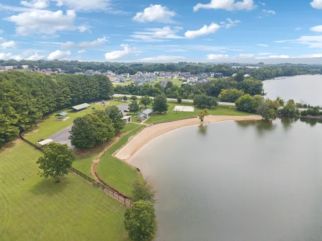 $489,900 | 137 Campfire Court, Winchester, TN 37398