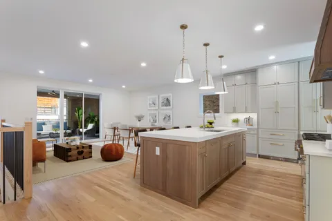 $1,495,000 | 3740 North Racine Avenue, Unit 1, Chicago, IL 60613