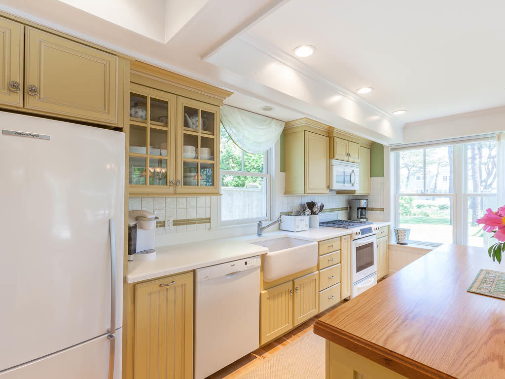 15 3rd Street Biddeford, ME 04005 - Photo 18 of 42 oceanviewproperties_15thirdbiddefordpool
