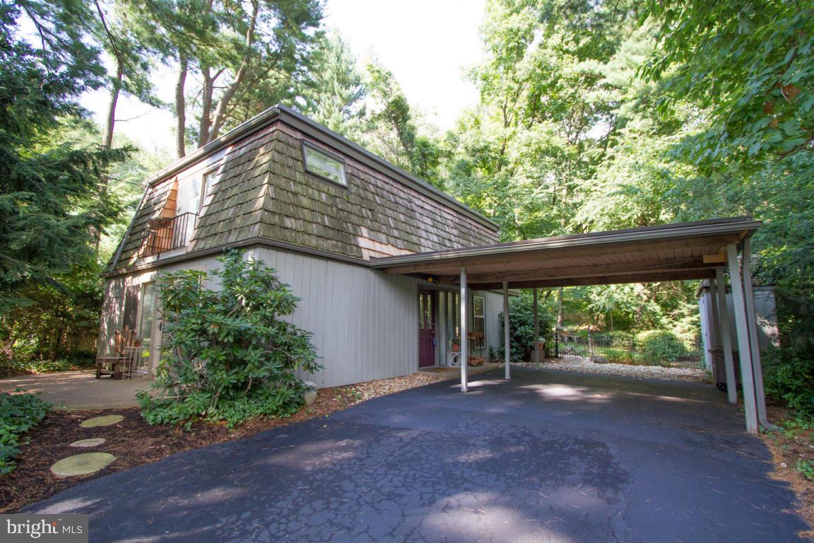 535 Somerset Road Lancaster, PA 17601 - Photo 1 of 45