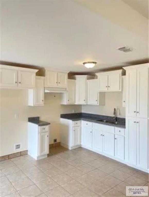 420 J R Becerra Avenue Weslaco, TX 78596 - Photo 2 of 8