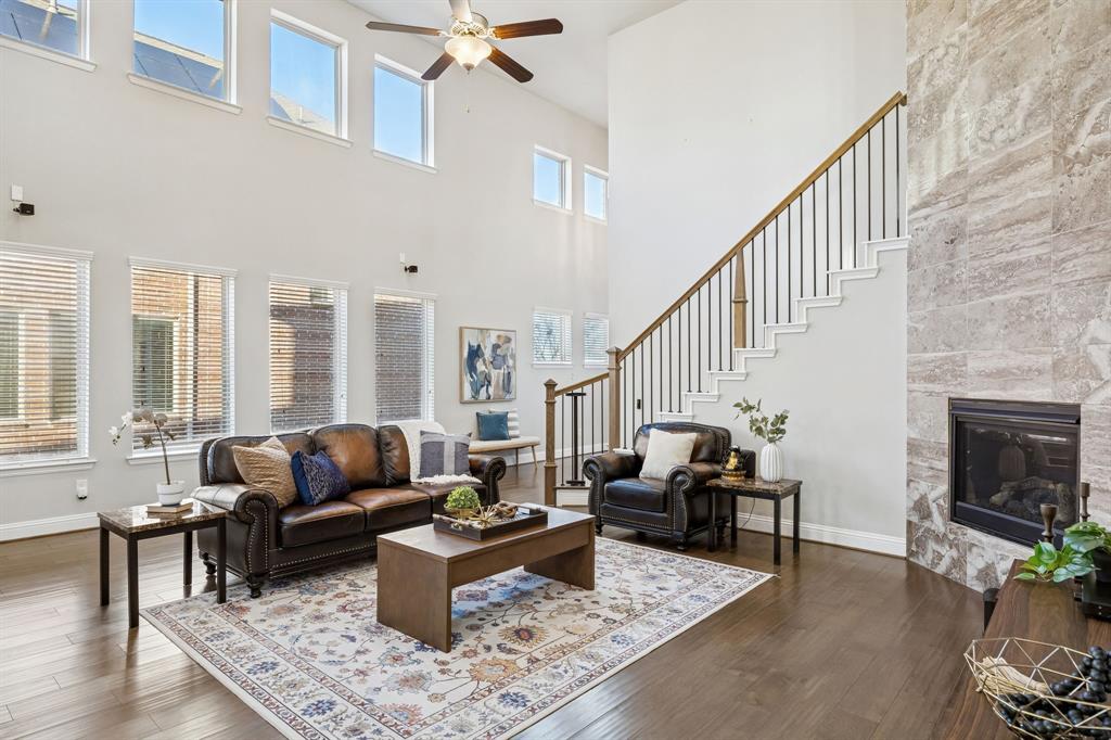 6333 Hall Road Frisco, TX 75034 - Photo 5 of 36 Open concept and easy for every day life.