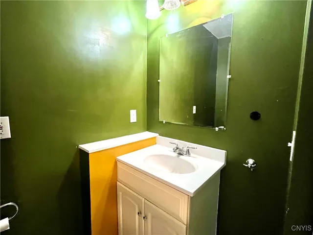 $179,000 | 626 Fellows Avenue, Syracuse, NY 13210