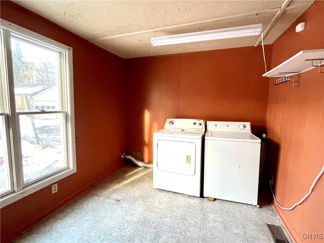 $179,000 | 626 Fellows Avenue, Syracuse, NY 13210