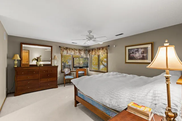 $589,000 | 1110 Hollybrook Drive, Wayzata, MN 55391