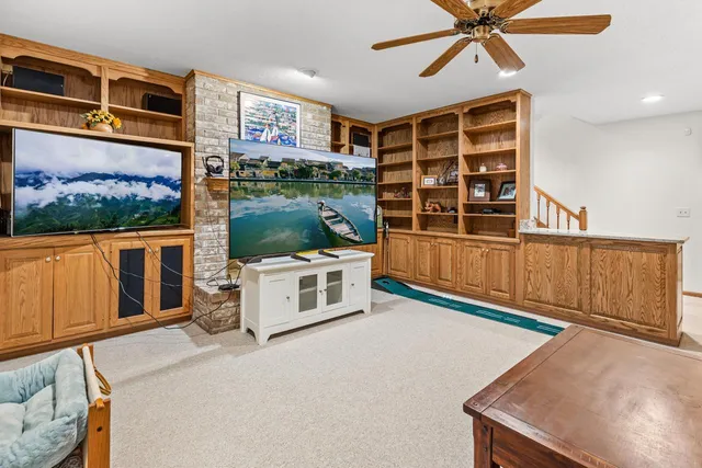 $589,000 | 1110 Hollybrook Drive, Wayzata, MN 55391