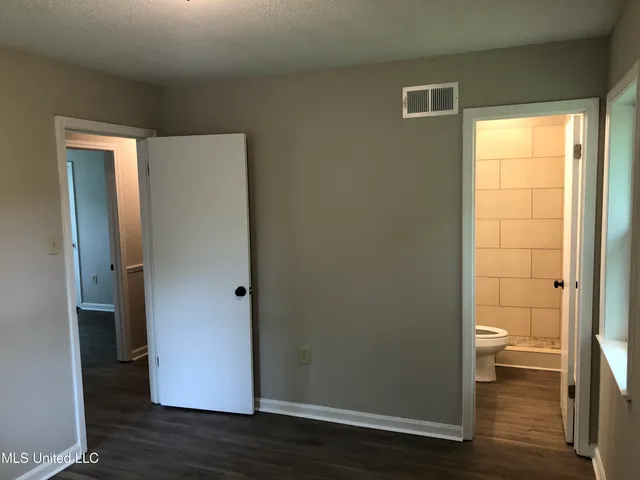 $1,495 | 5662 Caroline Drive, Horn Lake, MS 38637