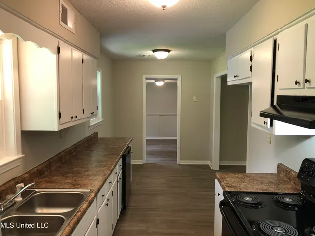 $1,495 | 5662 Caroline Drive, Horn Lake, MS 38637