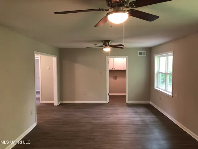 $1,495 | 5662 Caroline Drive, Horn Lake, MS 38637