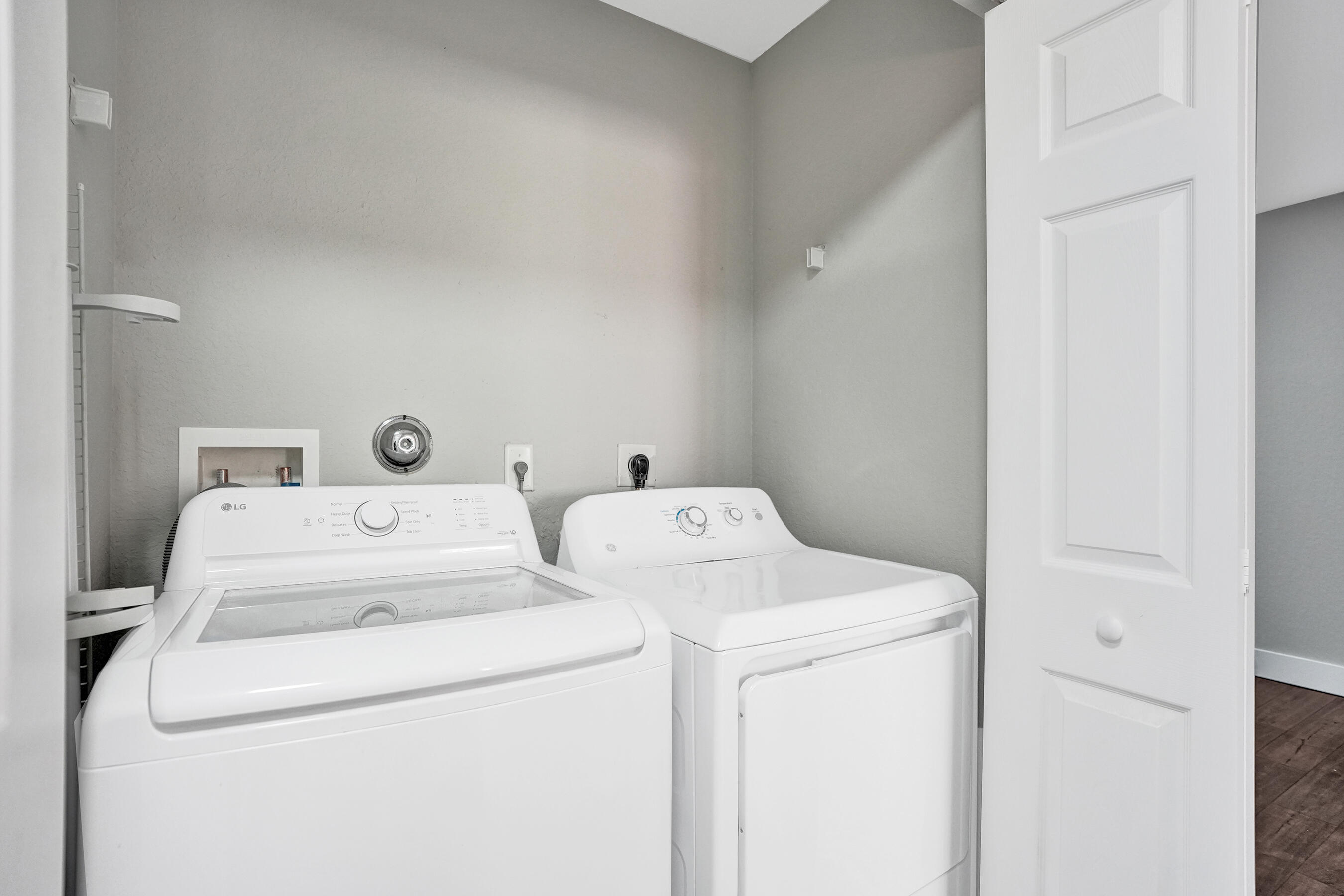5262 Southwest 155th Avenue Miramar, FL 33027 - Photo 14 of 78 DSC00773