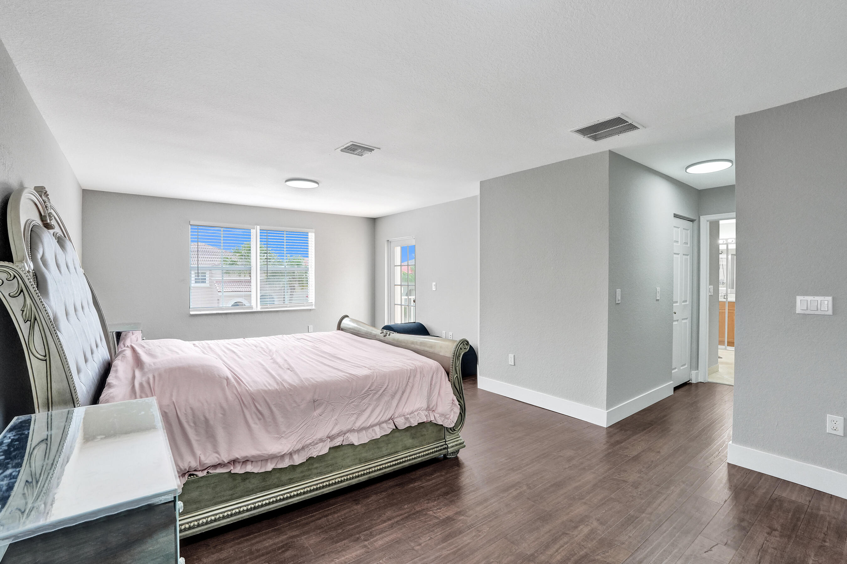 5262 Southwest 155th Avenue Miramar, FL 33027 - Photo 24 of 78 DSC00725