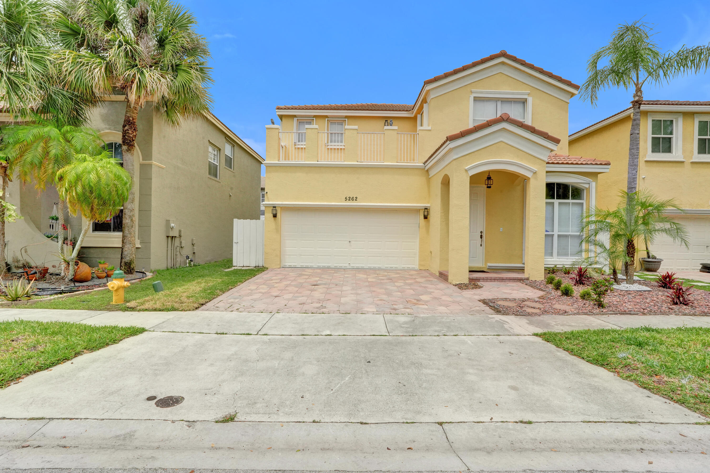 5262 Southwest 155th Avenue Miramar, FL 33027 - Photo 3 of 78 DSC00611