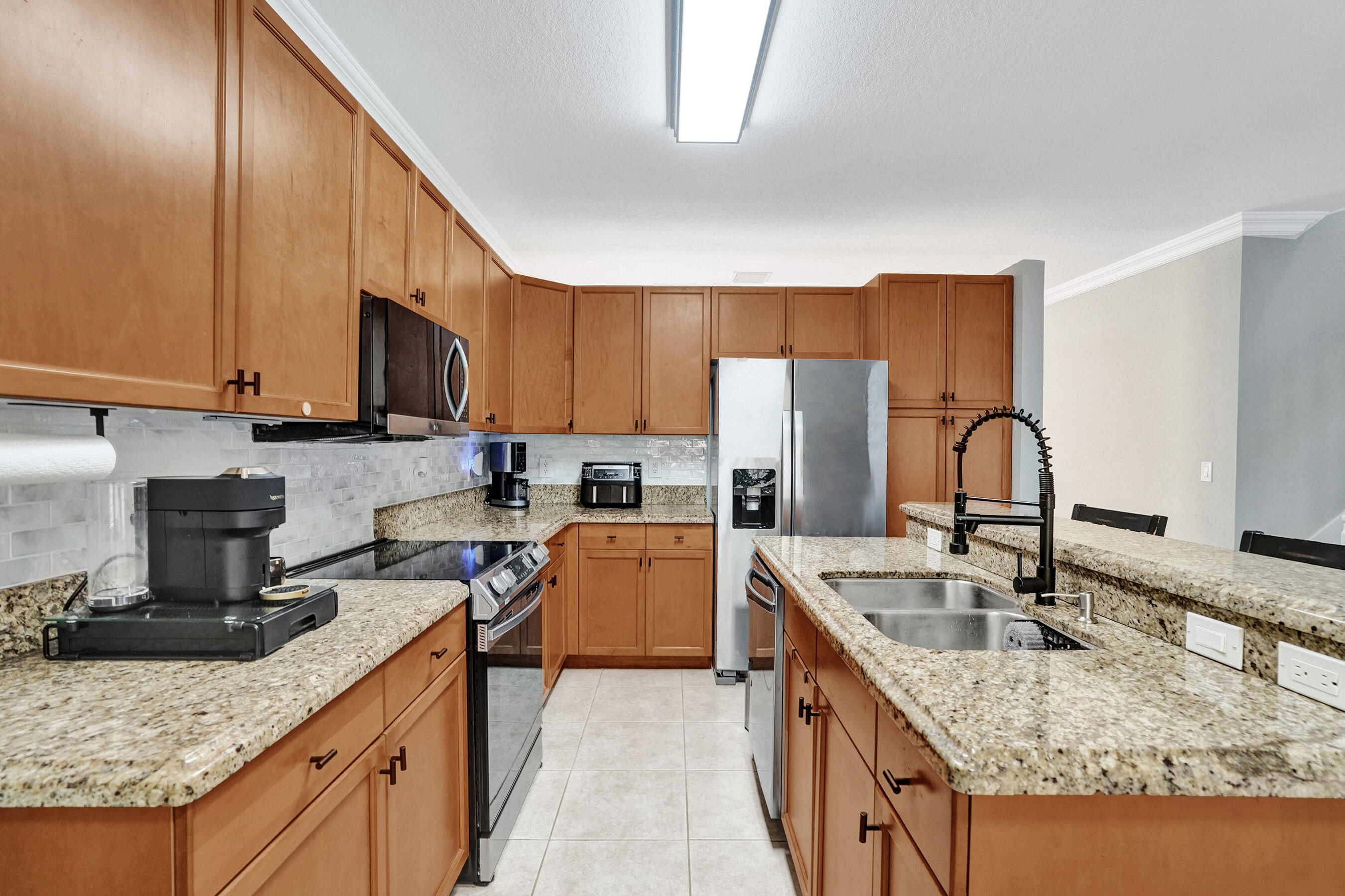 5262 Southwest 155th Avenue Miramar, FL 33027 - Photo 46 of 78 DSC00653