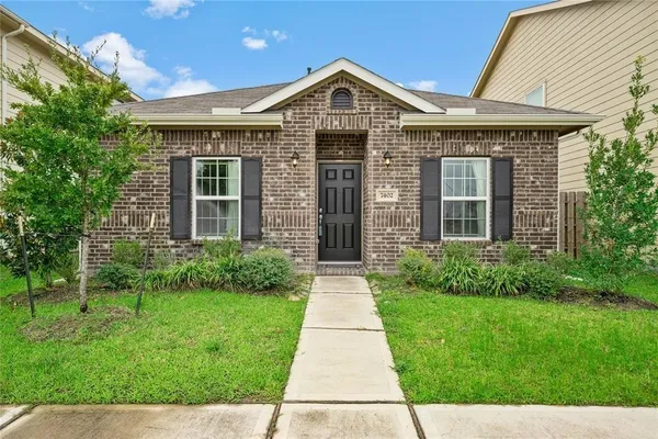 $284,950 | 7402 Granite Terrace Lane, Houston, TX 77083