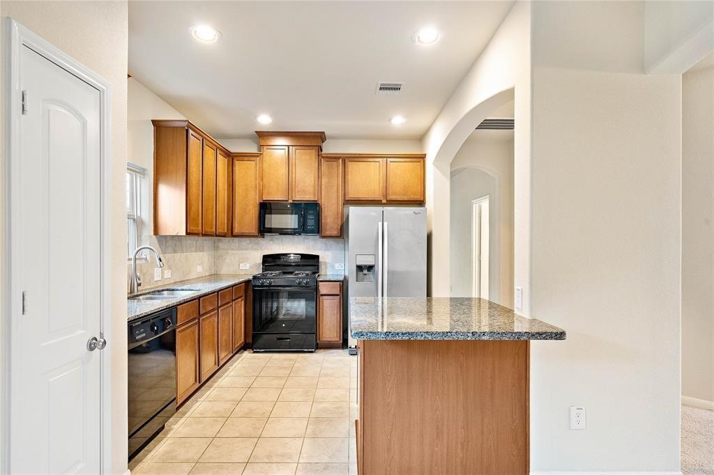 7402 Granite Terrace Lane Houston, TX 77083 - Photo 2 of 8