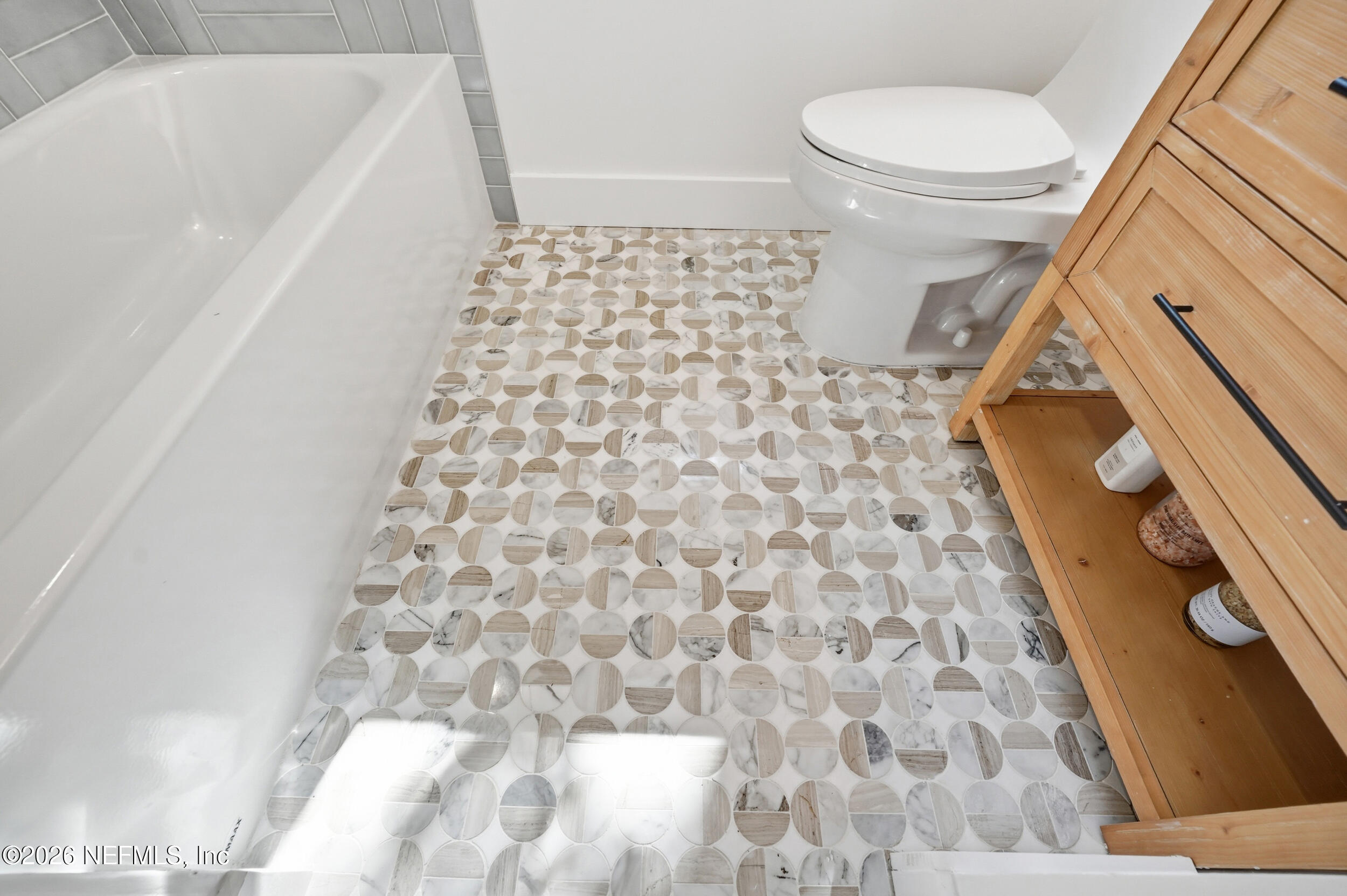 785 Triton Road Atlantic Beach, FL 32233 - Photo 30 of 54 a bathroom with a toilet and a shower