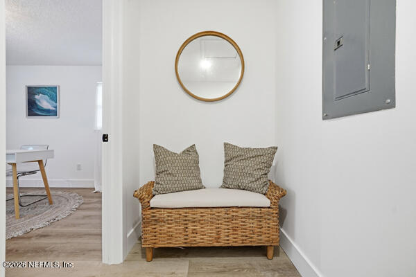 785 Triton Road Atlantic Beach, FL 32233 - Photo 31 of 54 a living room with furniture and a mirror