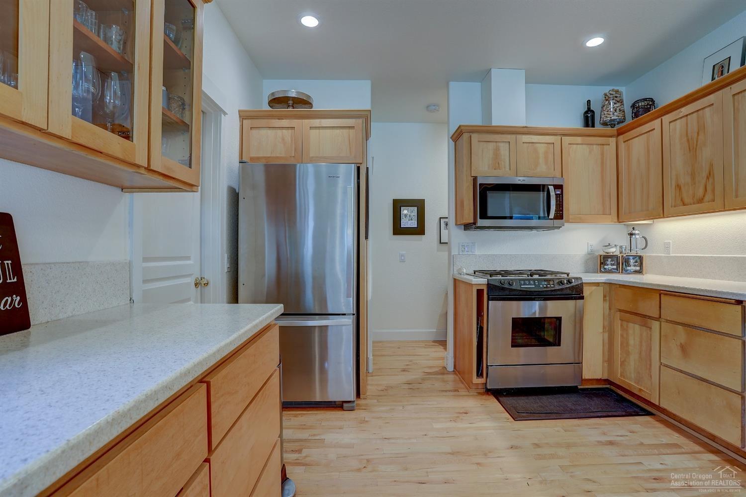 41 Southwest Allen Road Bend, OR 97702 - Photo 11 of 25 Gallery Image 11