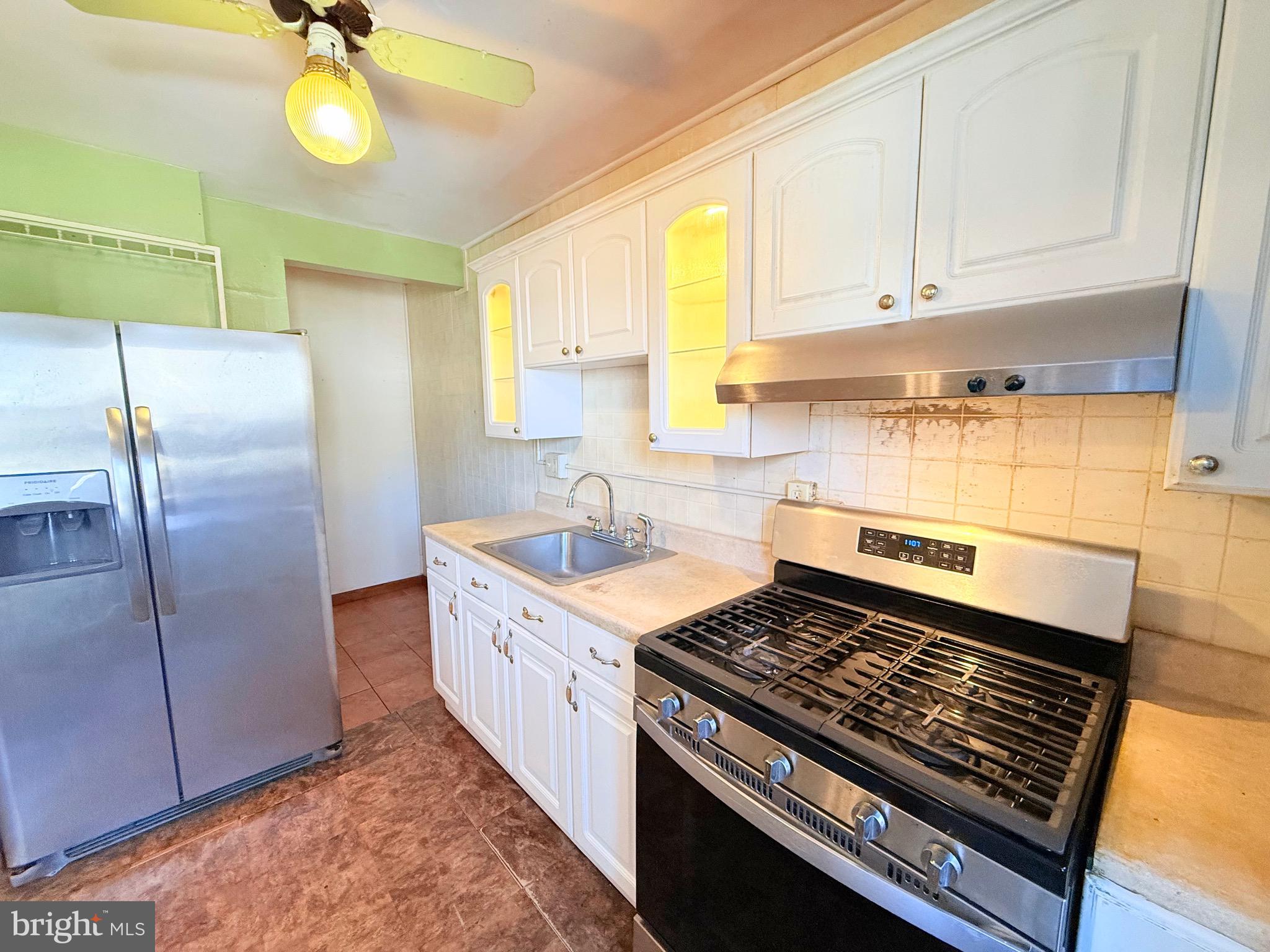 8418 Kavanagh Road Baltimore, MD 21222 - Photo 18 of 24