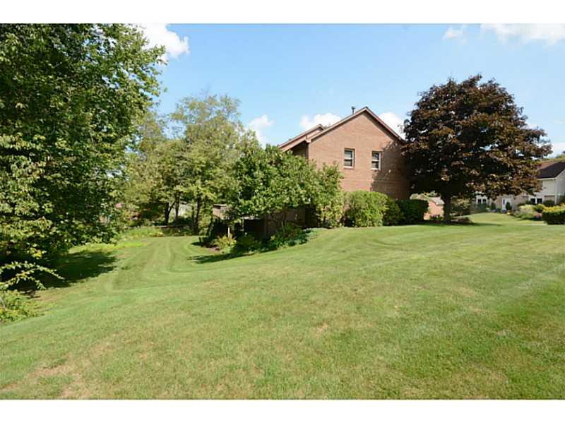 310 Blue Run Road Cheswick, PA 15024 - Photo 22 of 25 Yard/Garden.