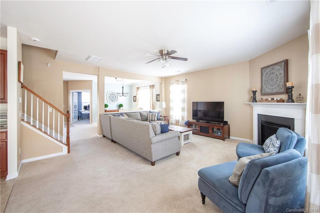 16014 Raptor Court, Unit 82 Charlotte, NC 28278 - Photo 3 of 17 Gallery Image 3