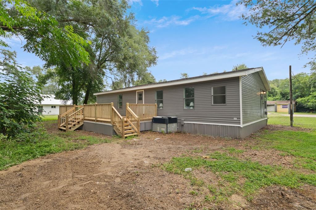 20645 Stewart Road Dade City, FL 33523 - Photo 32 of 33 Gallery Image 32