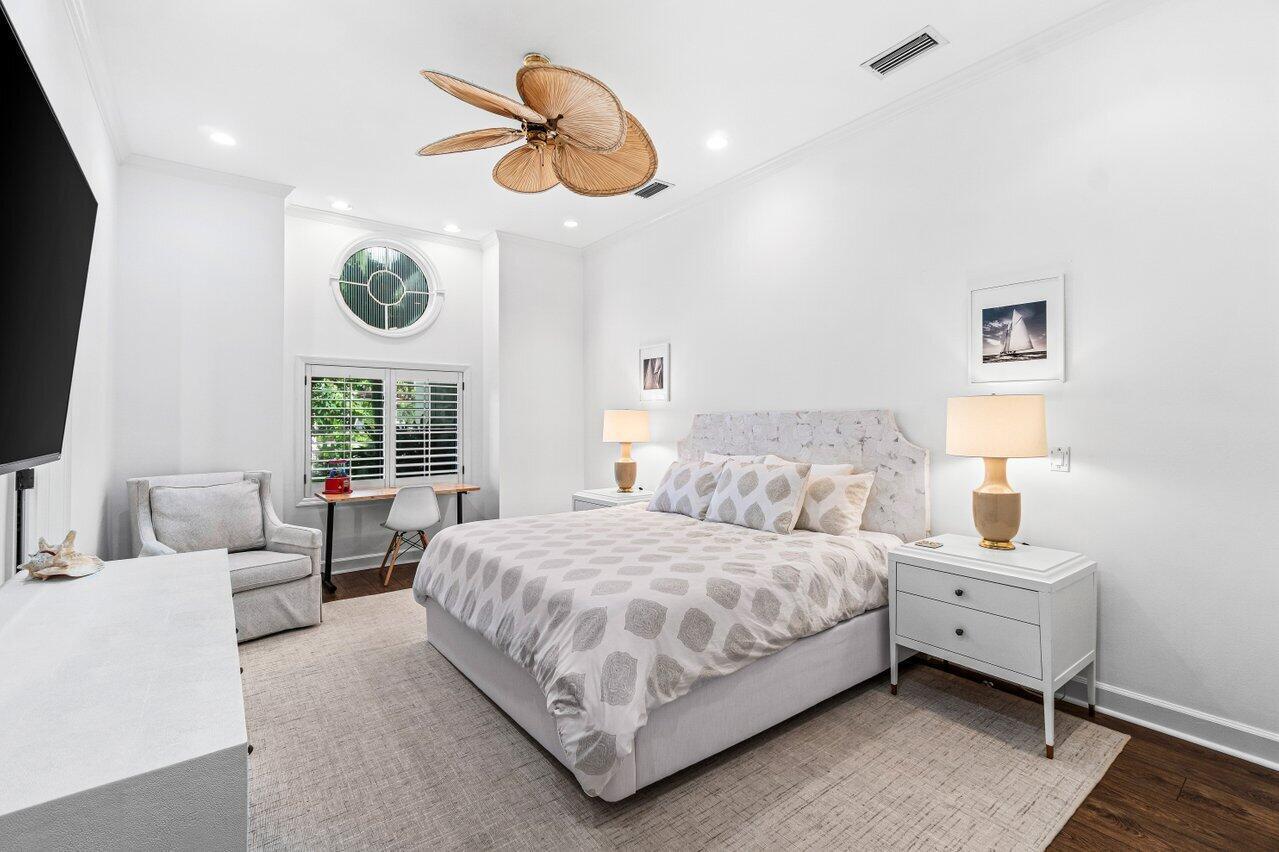 1400 Lands End Road Manalapan, FL 33462 - Photo 22 of 33 037-1400LandsEndRoad-Lantana-FL-33462-SM