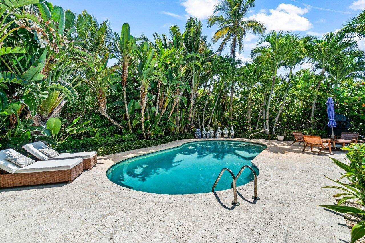 1400 Lands End Road Manalapan, FL 33462 - Photo 26 of 33 056-1400LandsEndRoad-Lantana-FL-33462-SM