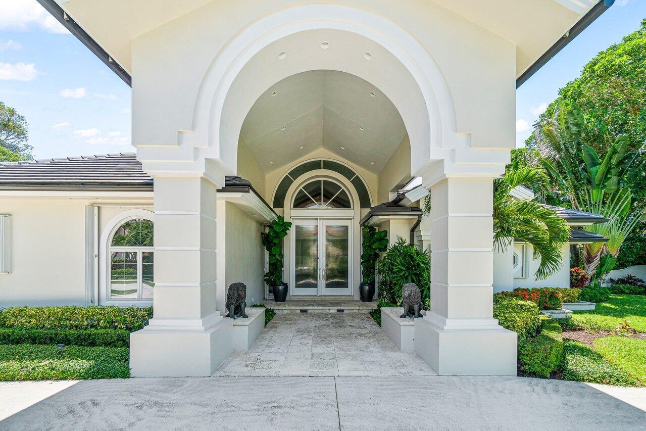 1400 Lands End Road Manalapan, FL 33462 - Photo 3 of 33 006