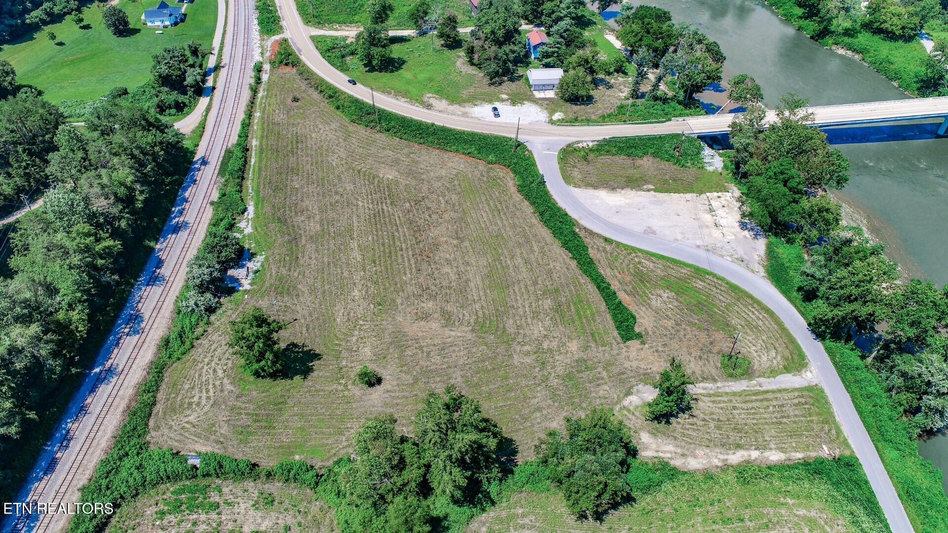 130-110 Only Way Del Rio, TN 37727 - Photo 3 of 23 3.5