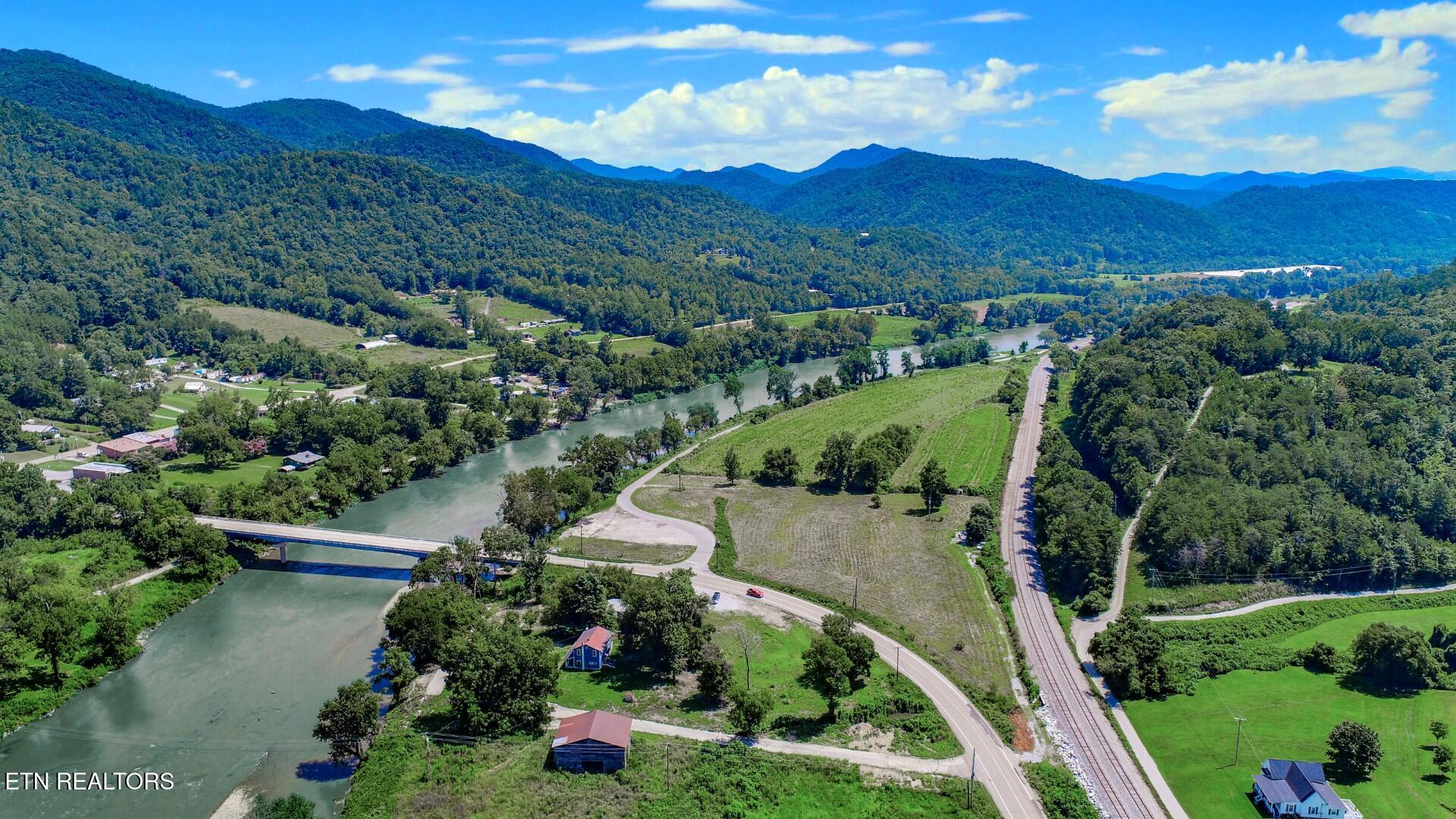 130-110 Only Way Del Rio, TN 37727 - Photo 5 of 23 4