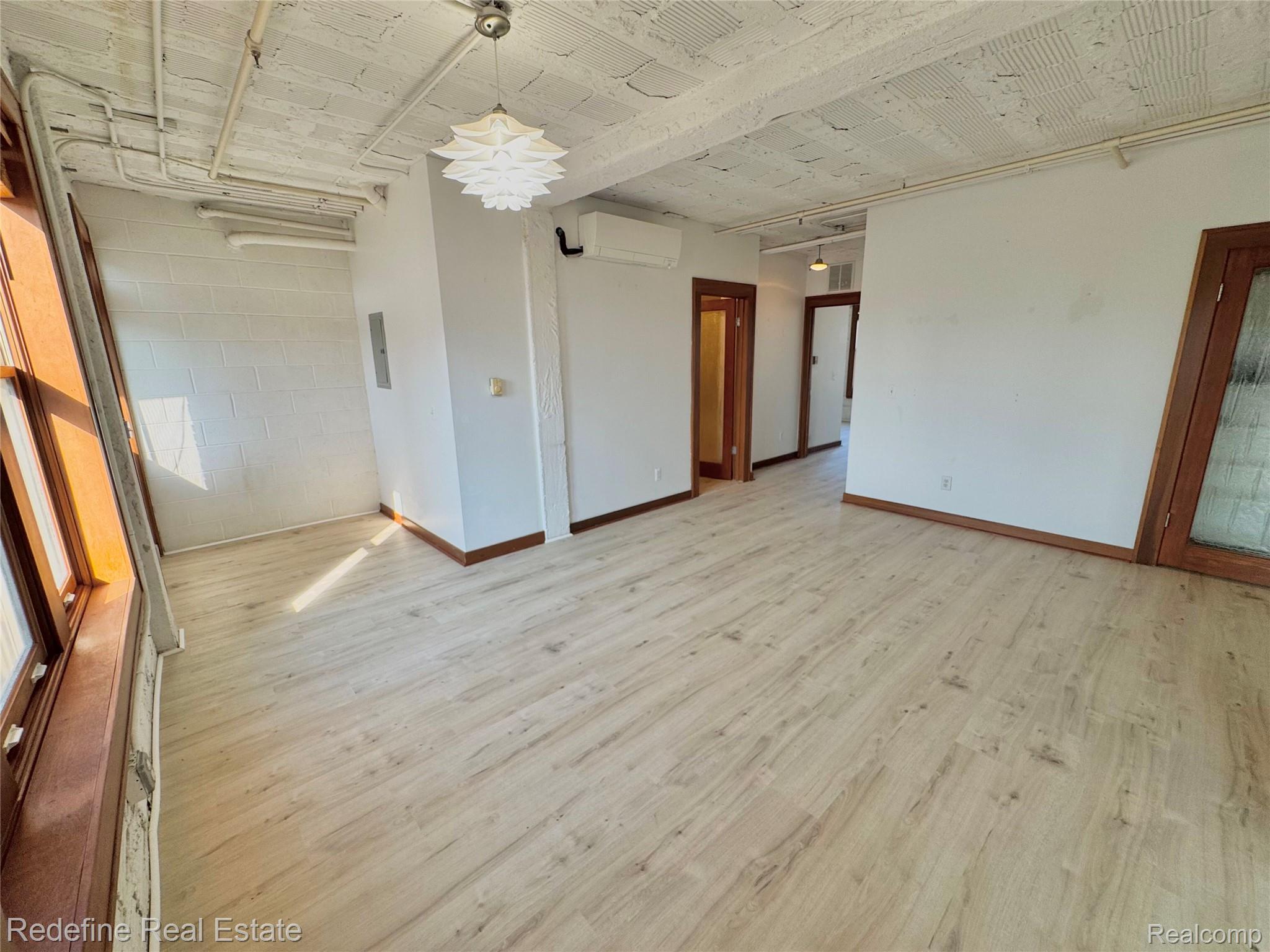 78 Watson Street, Unit 14 Detroit, MI 48201 - Photo 16 of 37 IMG_4636.jpeg