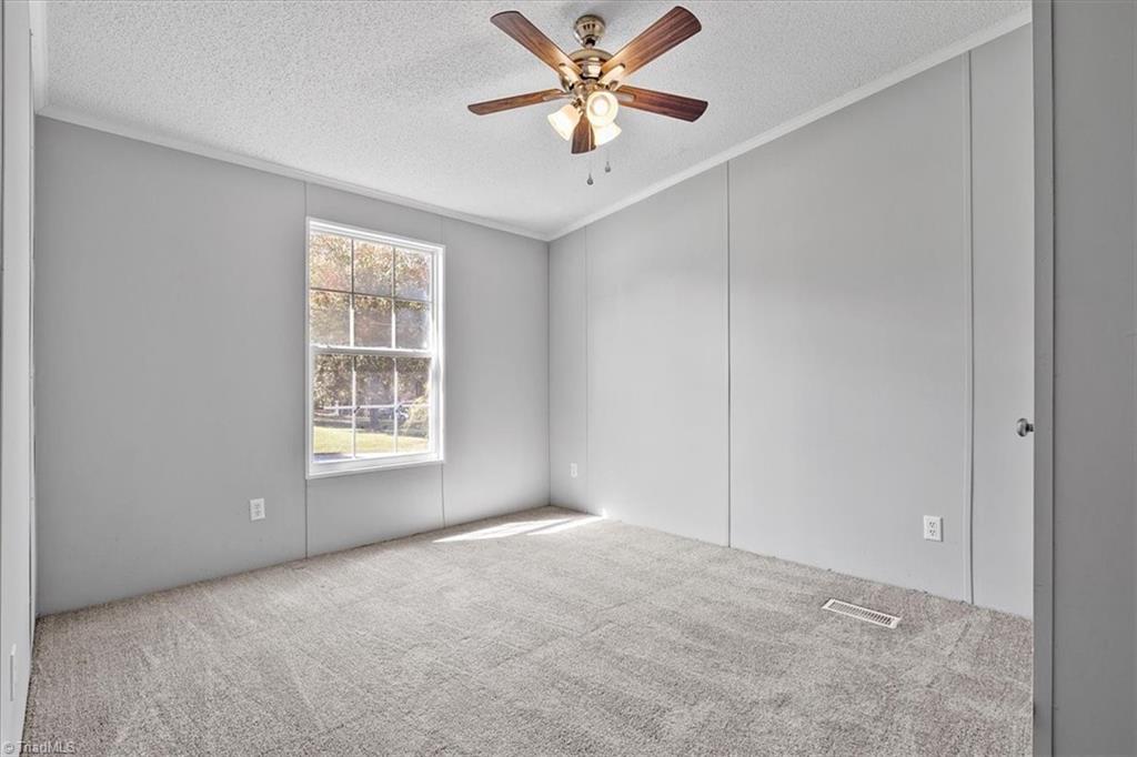 1703 East Meadow Road Eden, NC 27288 - Photo 25 of 33 Gallery Image 25