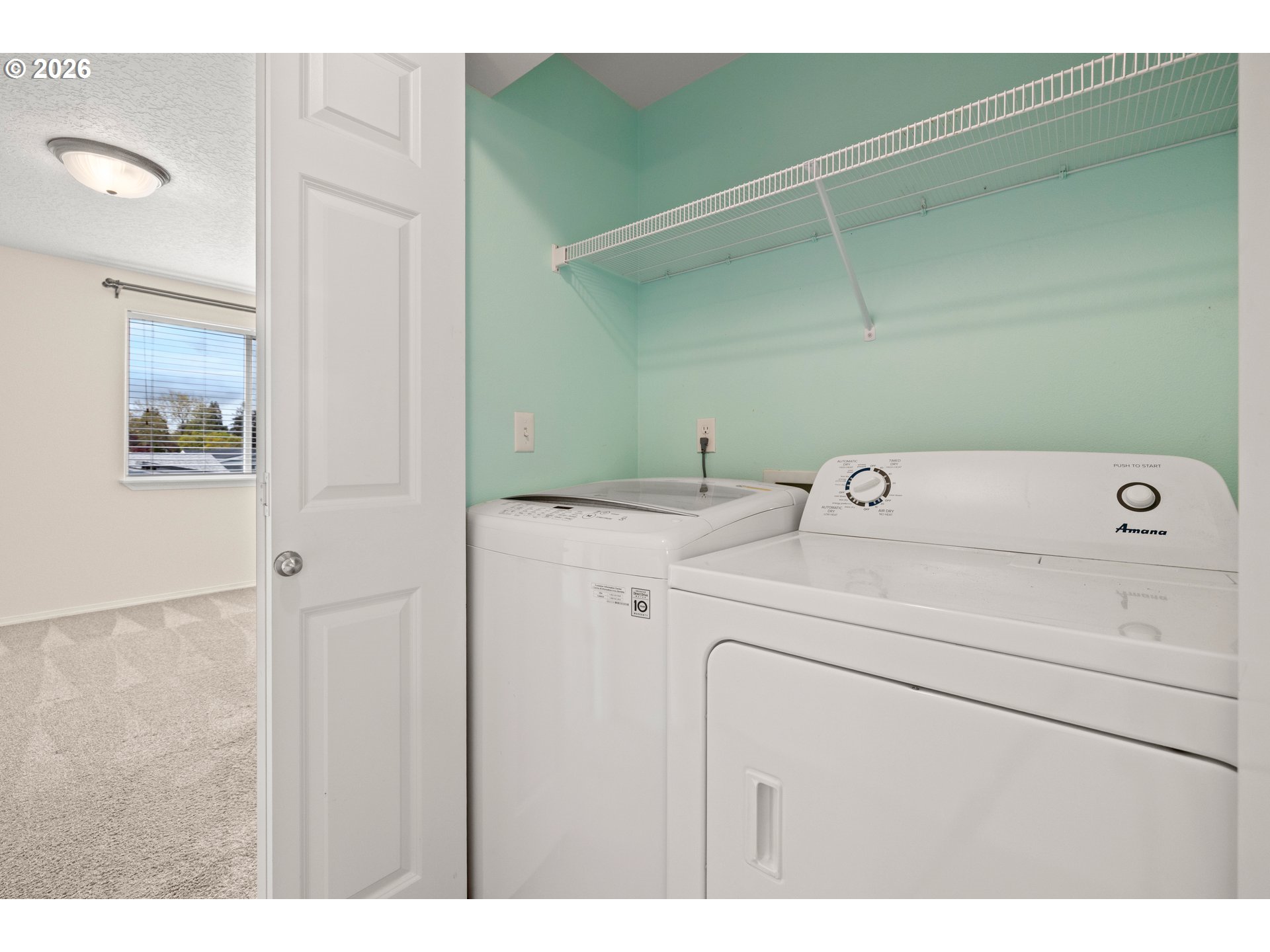 413 Lair Lane Newberg, OR 97132 - Photo 22 of 32 Laundry