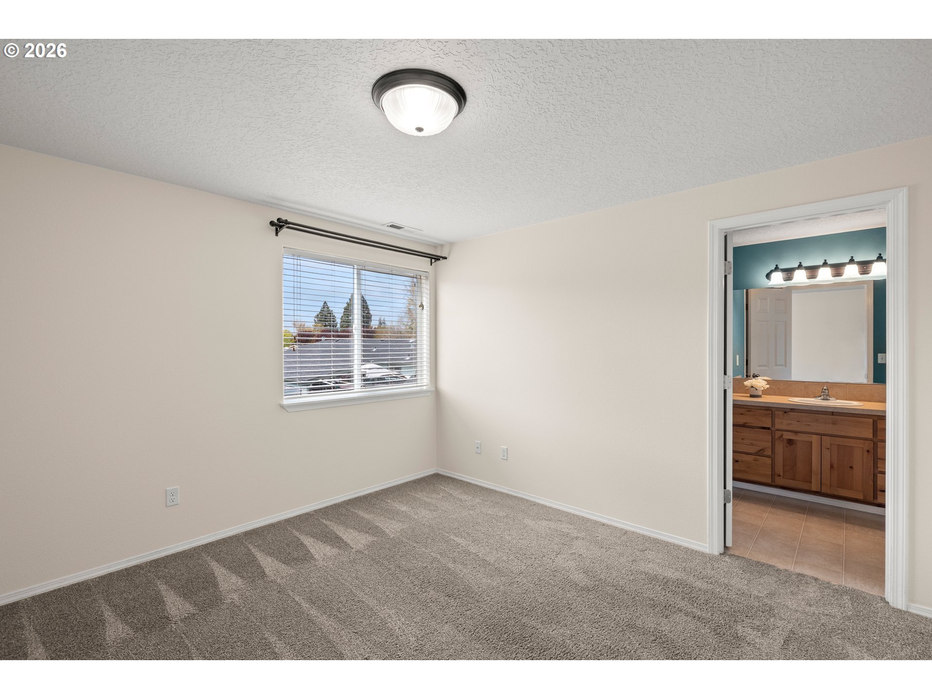 413 Lair Lane Newberg, OR 97132 - Photo 23 of 32 Bedroom, Owner's Suite