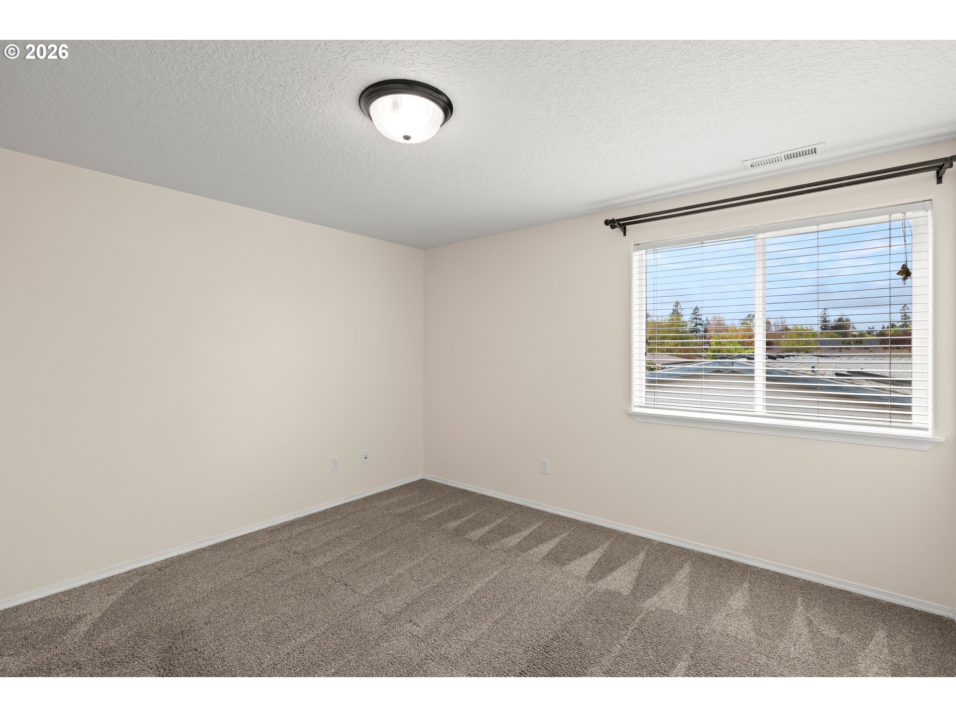 413 Lair Lane Newberg, OR 97132 - Photo 24 of 32 Bedroom, Owner's Suite