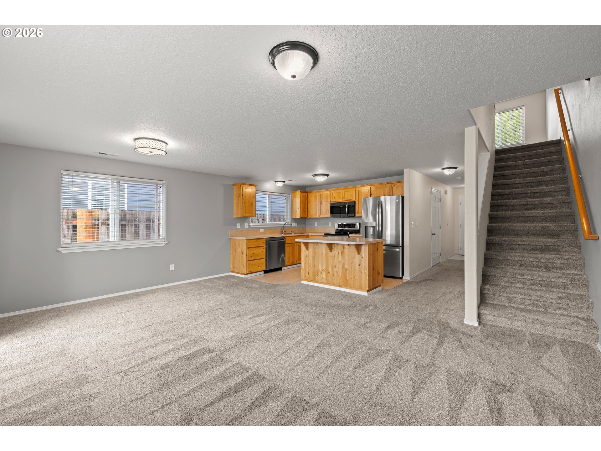 413 Lair Lane Newberg, OR 97132 - Photo 3 of 32 Living Room/Dining Room