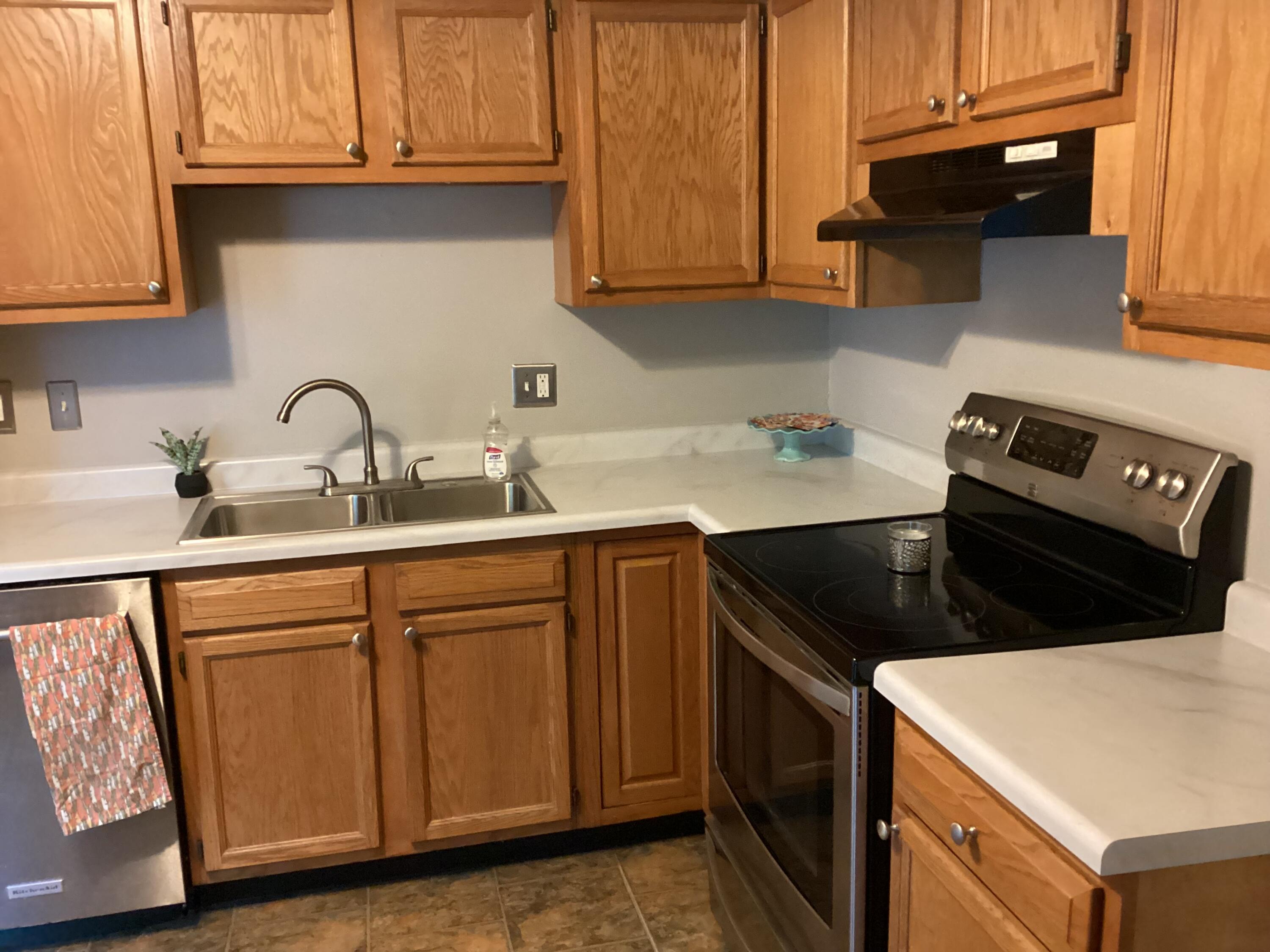 497 Timber Ridge Drive, Unit TIMBER RIDGE Fort Mitchell, KY 41017 - Photo 2 of 19 IMG_0449