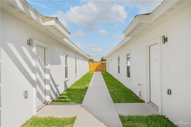 $1,300 | 4708 Mulberry Avenue, Unit 1, McAllen, TX 78501