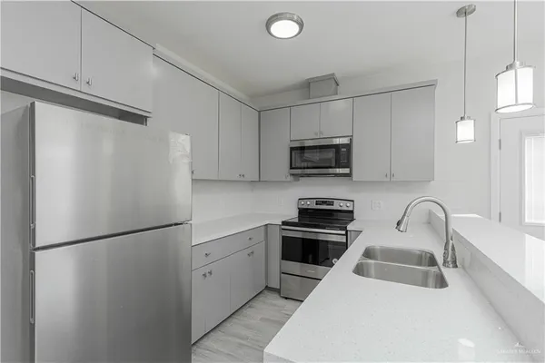 $1,300 | 4708 Mulberry Avenue, Unit 1, McAllen, TX 78501