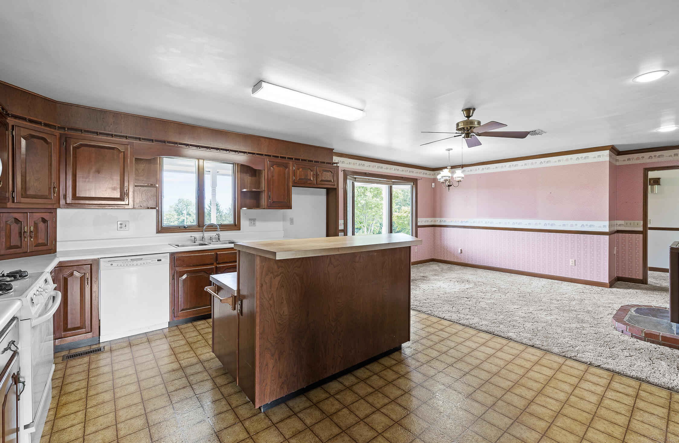 557 Meadow Lark Road Dunlap, TN 37327 - Photo 28 of 79 Meadow-38