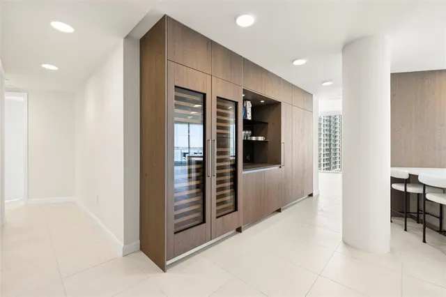 $16,000 | 2900 West Bay To Bay Boulevard, Unit 1103, Tampa, FL 33629