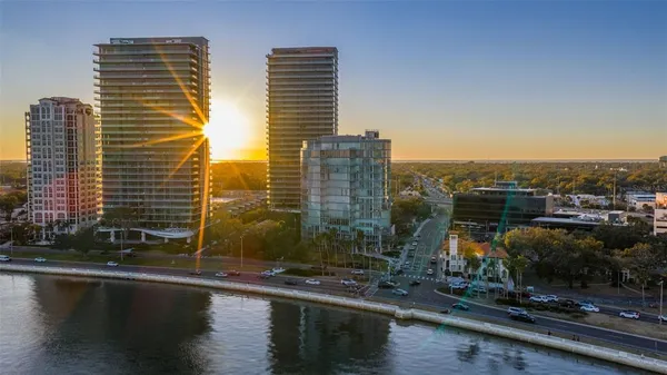 $15,000 | 2900 West Bay To Bay Boulevard, Unit 1103, Tampa, FL 33629