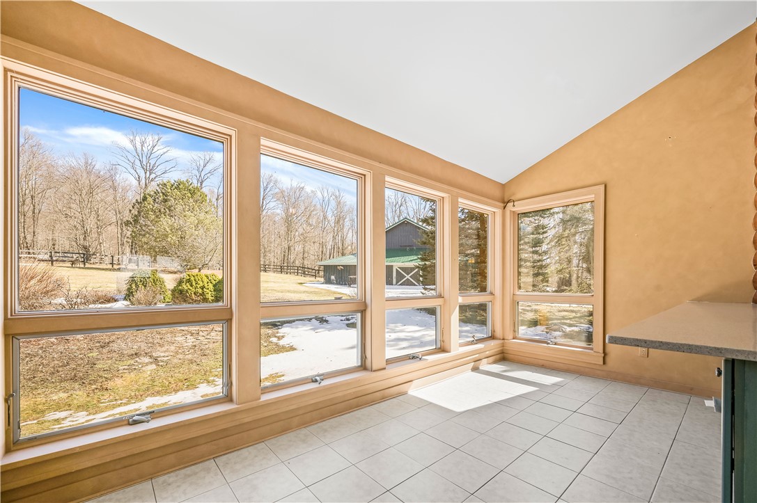 314 96 Road Kortright, NY 13739 - Photo 22 of 49 Dining area in kitchen