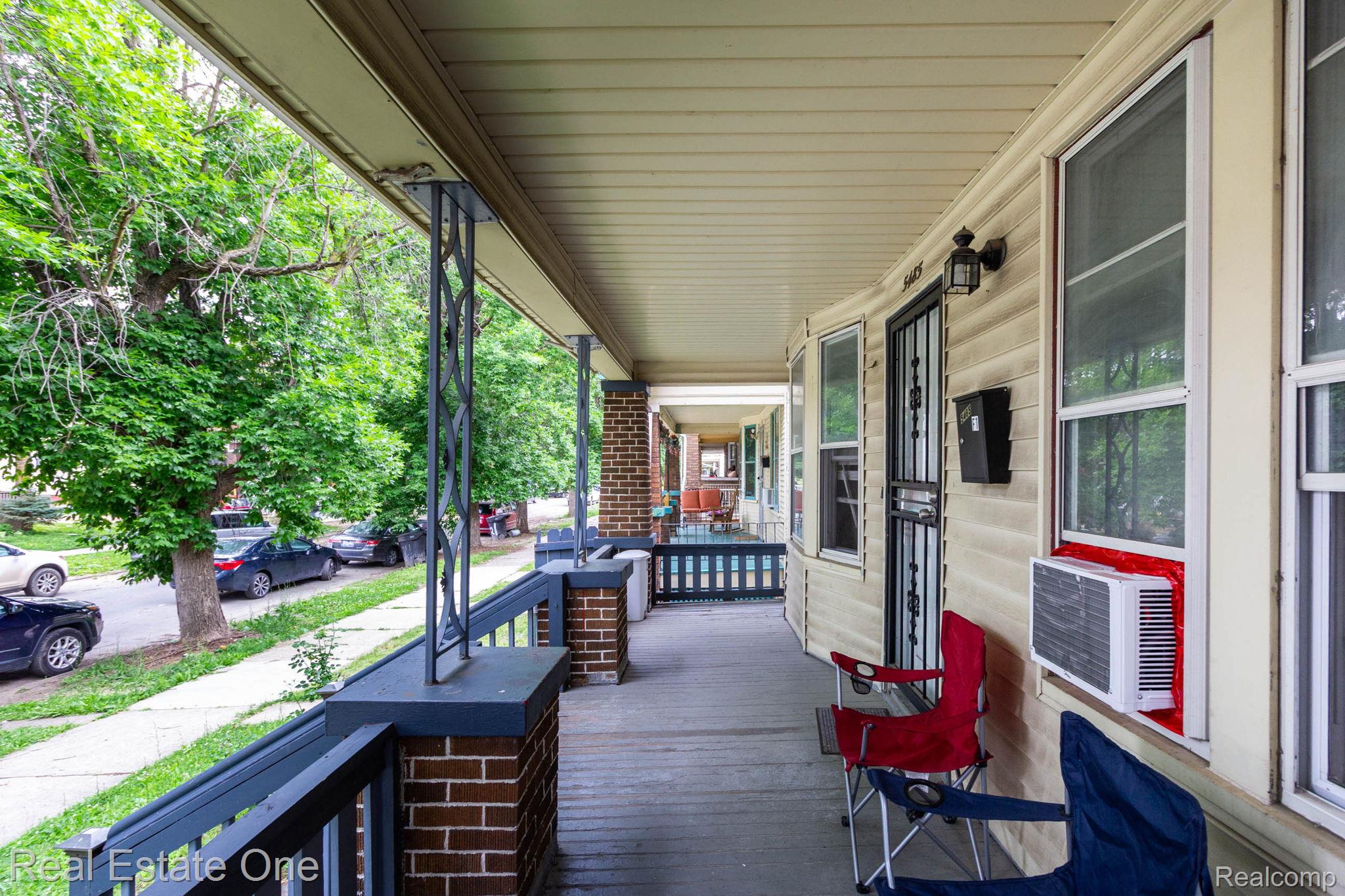 5485 Springwells Street Detroit, MI 48210 - Photo 3 of 47 front (3).jpg