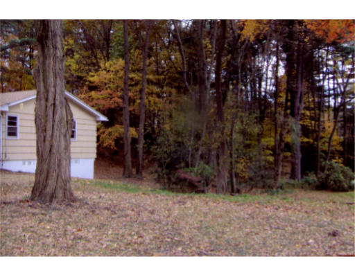 1 Fair Oak Road Springfield, MA 01128 - Photo 3 of 18
