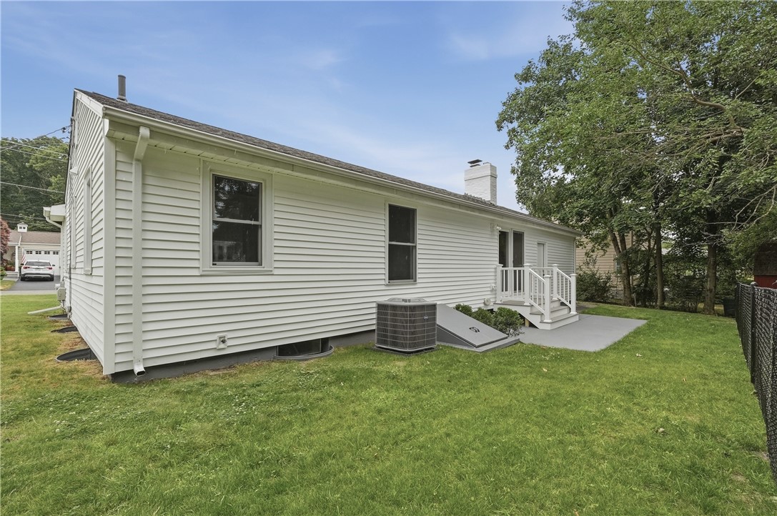 76 Beverly Road East Providence, RI 02915 - Photo 42 of 45