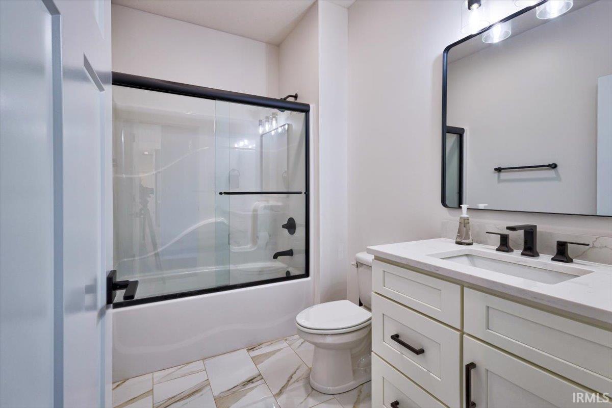 2102 Aruba Drive Bedford, IN 47421 - Photo 26 of 36