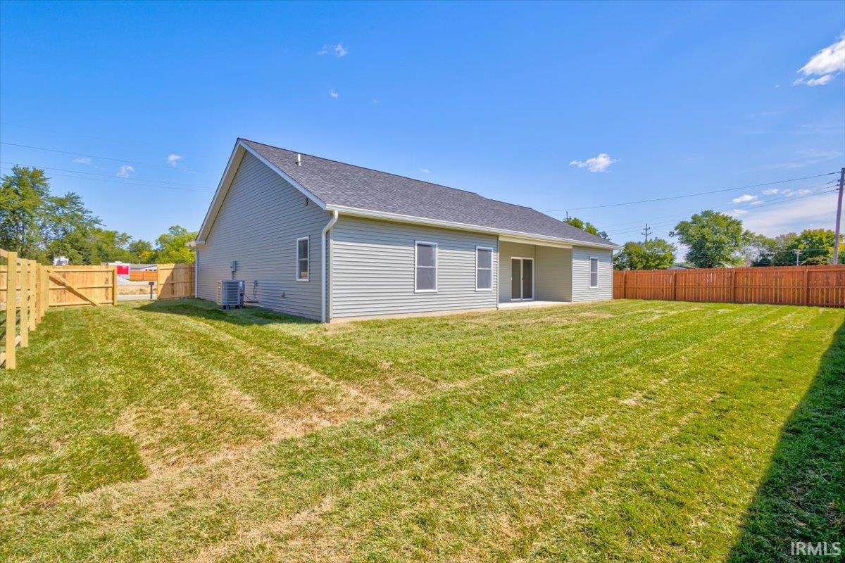 2102 Aruba Drive Bedford, IN 47421 - Photo 8 of 36