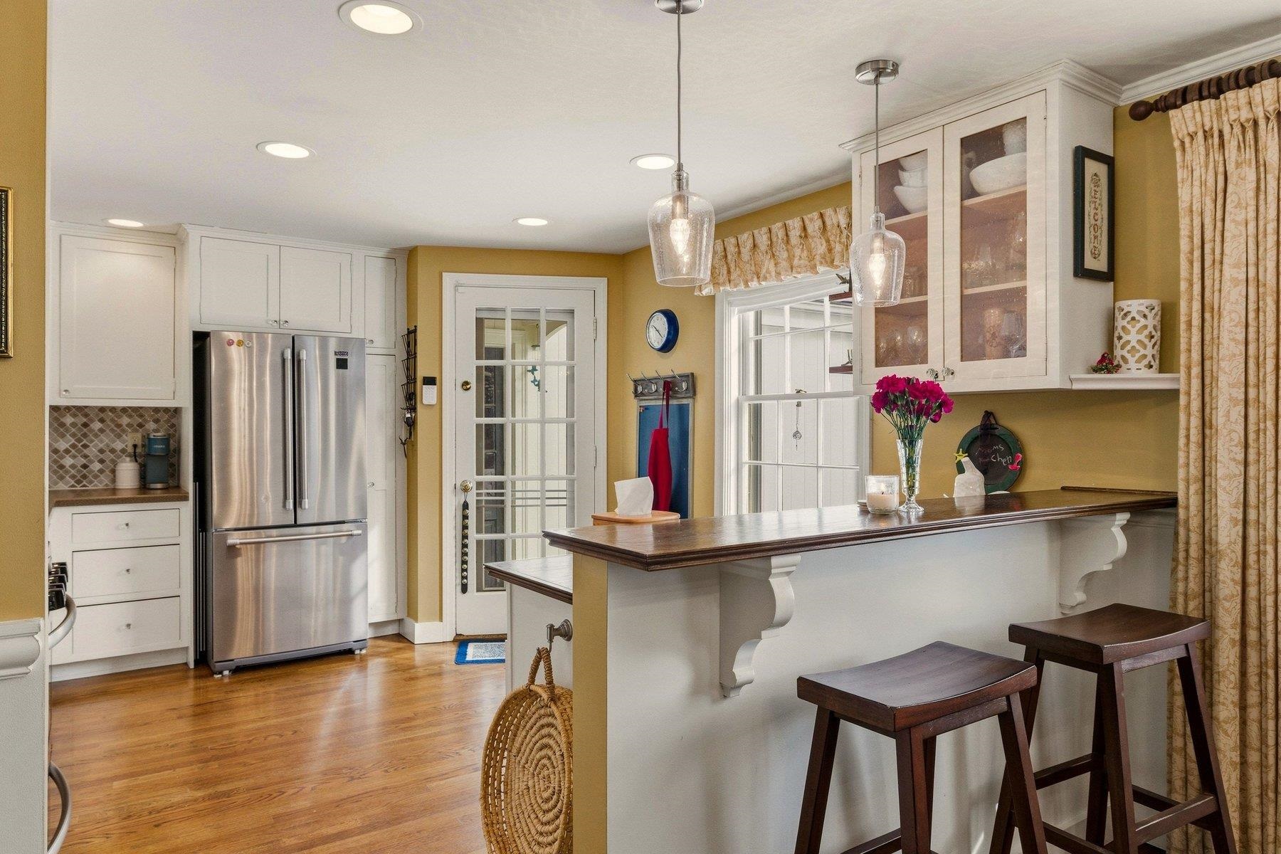 5 Bayberry Lane Exeter, NH 03833 - Photo 3 of 54